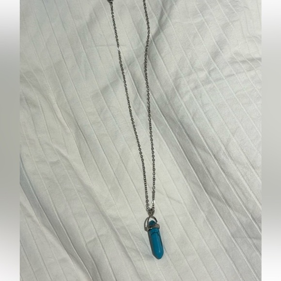 Turquoise Pendant Necklace - Picture 2 of 3